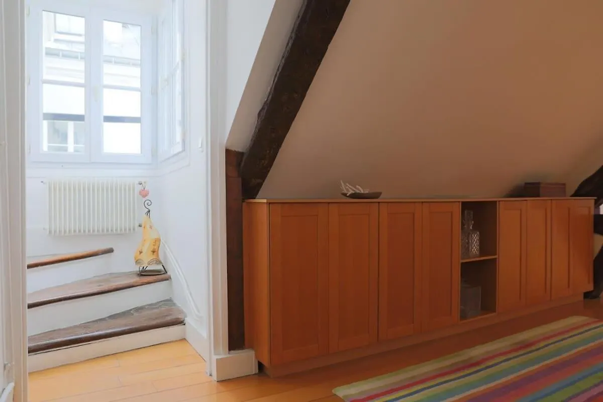 Orange Vendome - Bright 1-bed Near The Louvre Paris